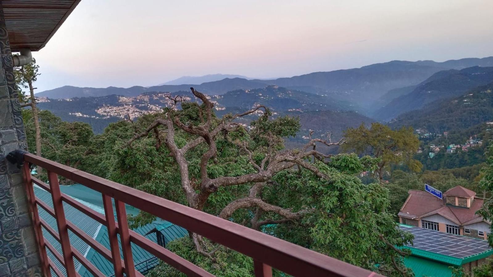 شيملا Shiv Shakti Homestay - Near Isbt, Bypass Mc Parking, Hpu, And Advance Study المظهر الخارجي الصورة