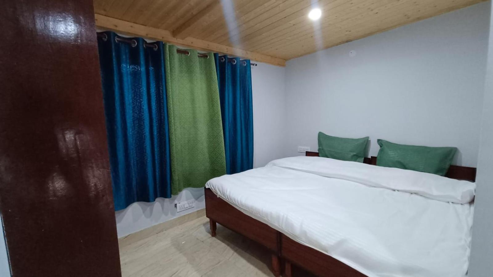شيملا Shiv Shakti Homestay - Near Isbt, Bypass Mc Parking, Hpu, And Advance Study المظهر الخارجي الصورة