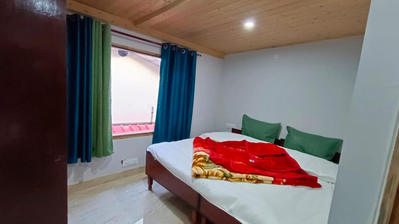 شيملا Shiv Shakti Homestay - Near Isbt, Bypass Mc Parking, Hpu, And Advance Study المظهر الخارجي الصورة